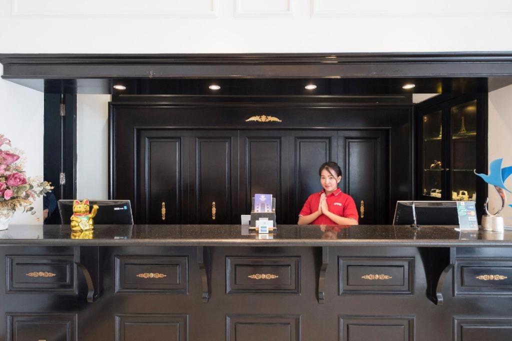 Hotel Sutomo Макасар Екстериор снимка