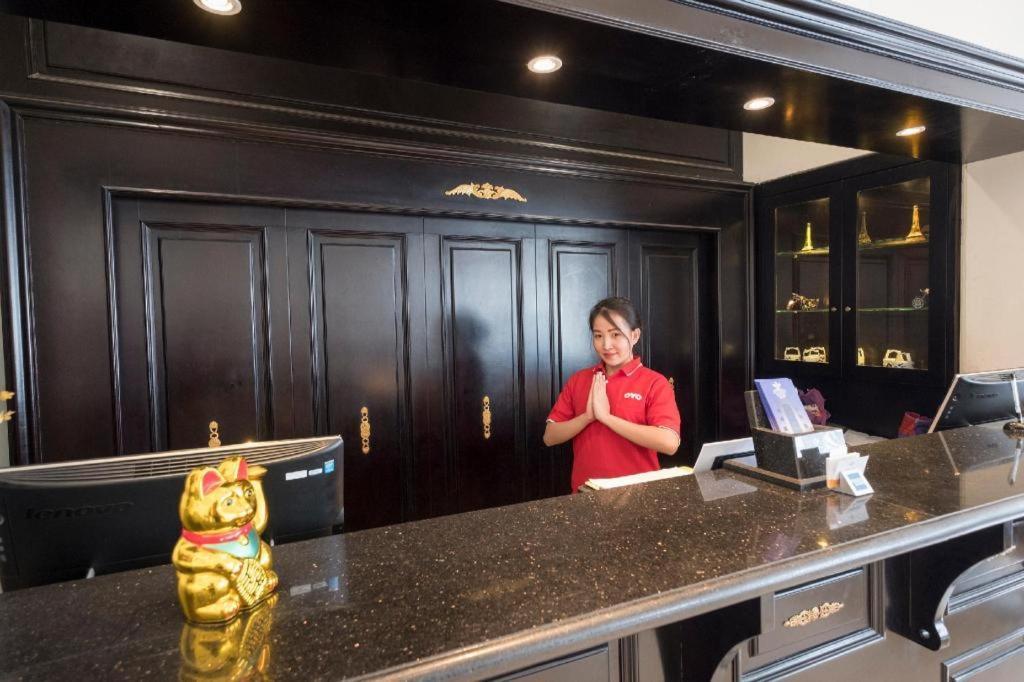 Hotel Sutomo Макасар Екстериор снимка