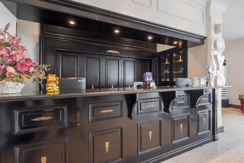 Hotel Sutomo Макасар Екстериор снимка